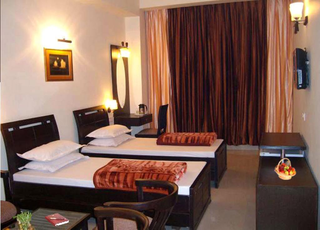 Hotel Hong Kong Inn Amritsar Zimmer foto
